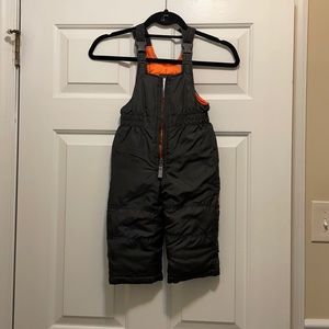 Boys dark gray snowpants. Size 18 months.